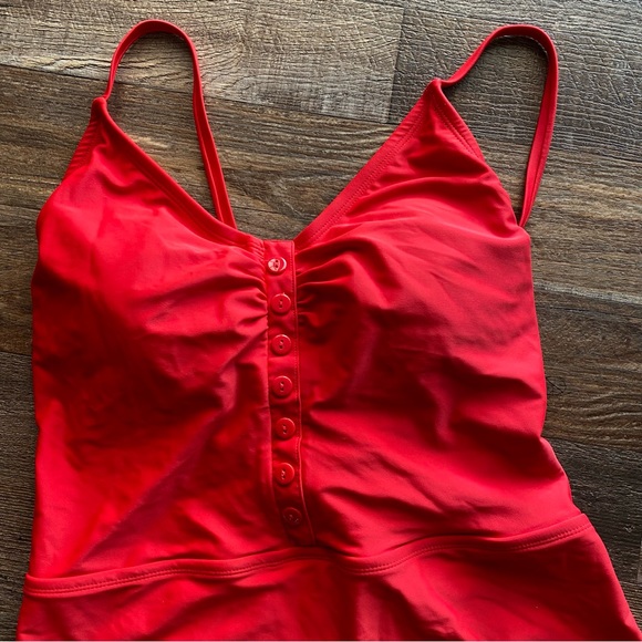 Kona Sol One Piece Button Embellished Tie Back One Piece Swimsuit - Picture 8 of 9